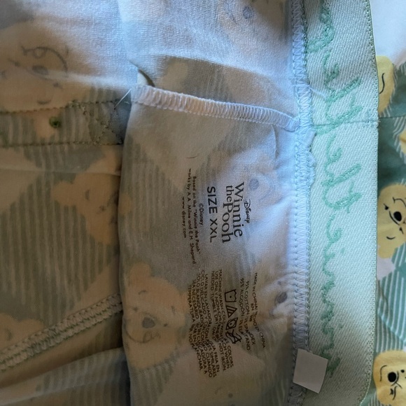 Disney Pooh PJ Set - Picture 4 of 7